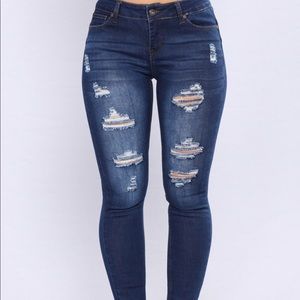 Fashion Nova Work For It Booty Shaping Jeans